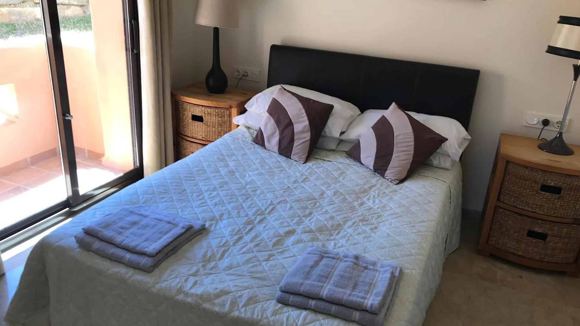 3 Bedroom Apartment, Duquesa, Spain San Luis de Sabinillas