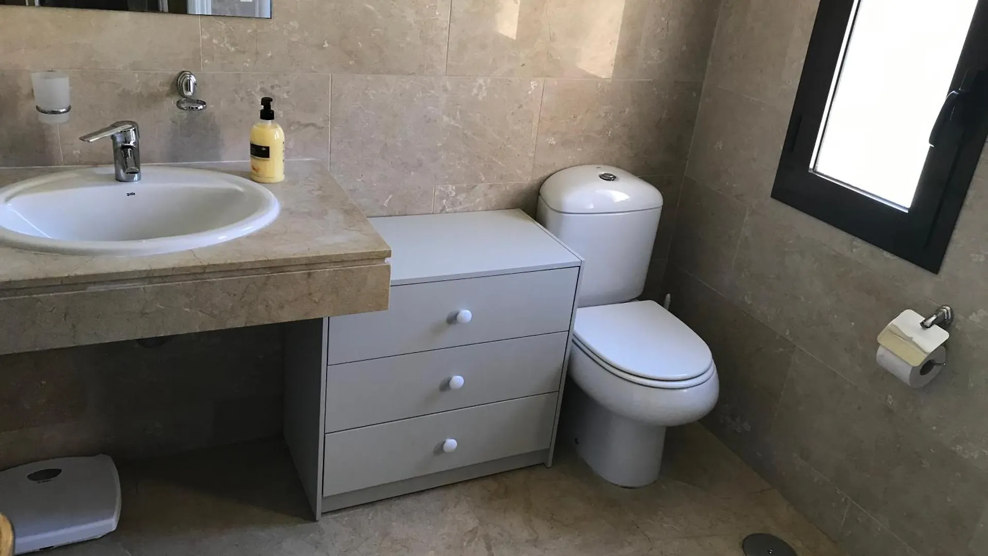 3 Bedroom Apartment, Duquesa, Spain San Luis de Sabinillas 0*,